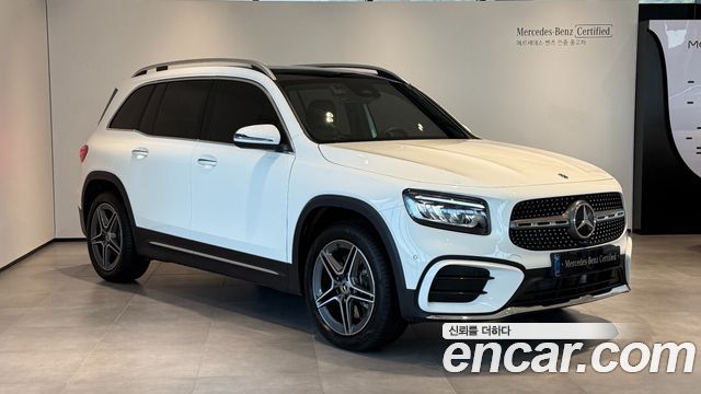 Mercedes-Benz GLB-Class 2026 — photo 2