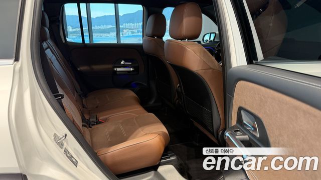 Mercedes-Benz GLB-Class 2026 — photo 17