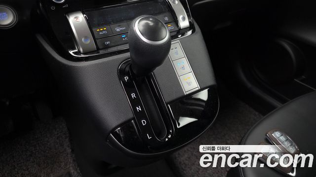 Hyundai Casper 2023 — photo 12