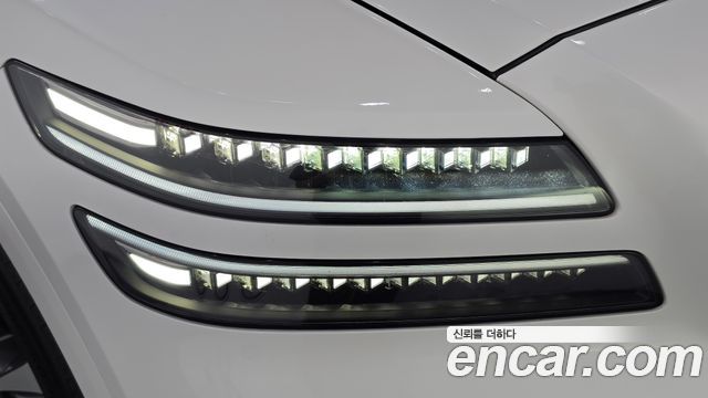 Genesis GV80 2024 — photo 8