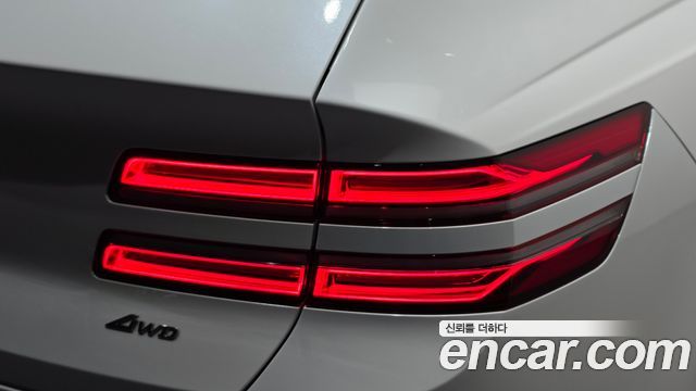 Genesis GV80 2024 — photo 9