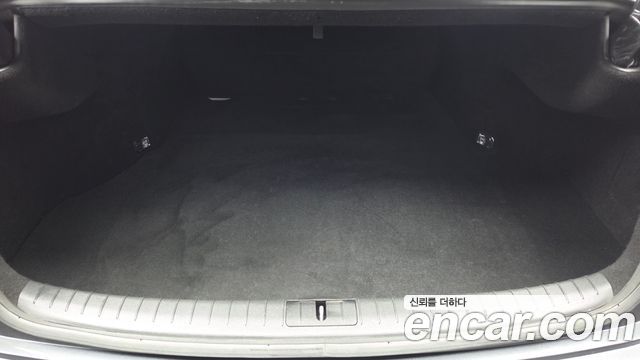 Genesis G80 2019 — photo 20