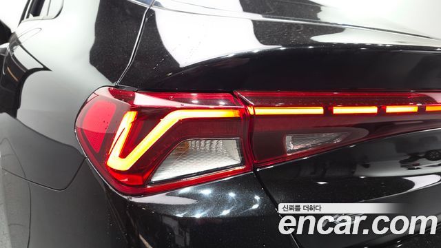 Kia K5 2021 — photo 9