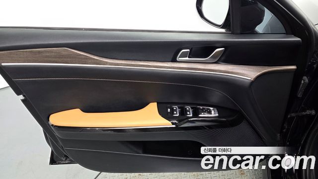 Kia K5 2021 — photo 14
