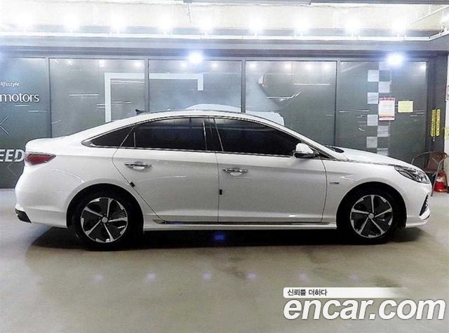 Hyundai Sonata 2018 — photo 3