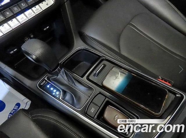 Hyundai Sonata 2018 — photo 12