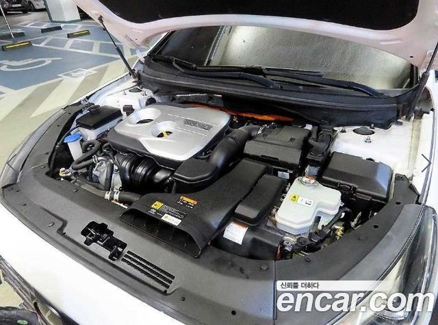 Hyundai Sonata 2018 — photo 19