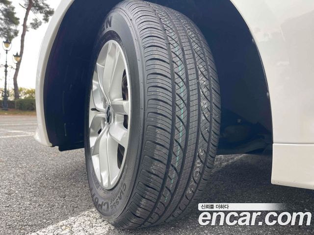 Kia K5 2013 — photo 9