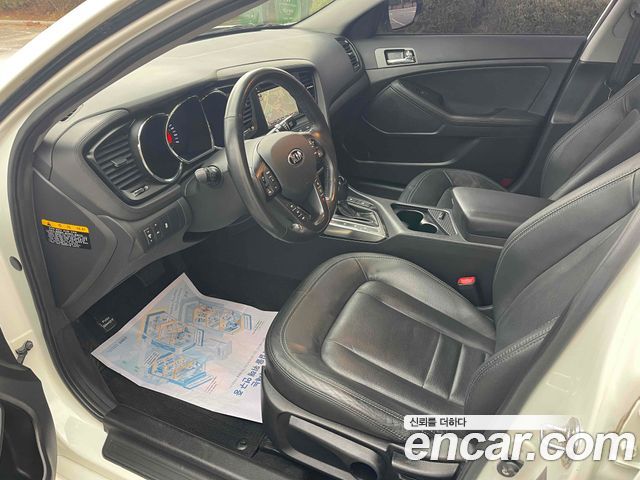 Kia K5 2013 — photo 10