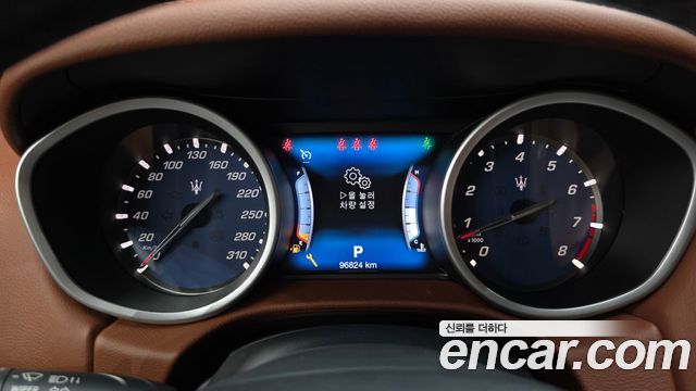 Maserati Ghibli 2017 — photo 8