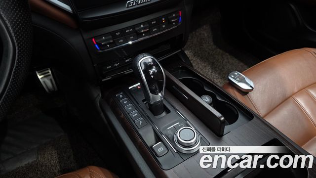 Maserati Ghibli 2017 — photo 9