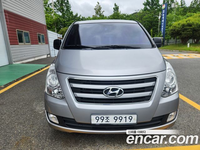Hyundai Starex 2018 — photo 3