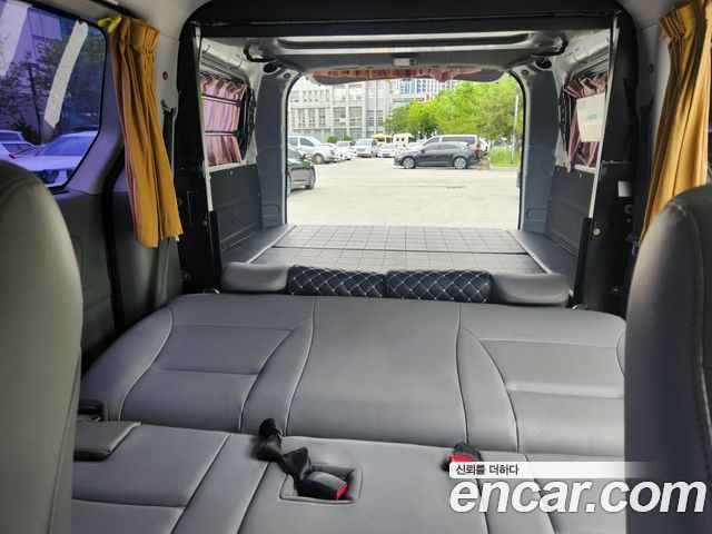 Hyundai Starex 2018 — photo 6