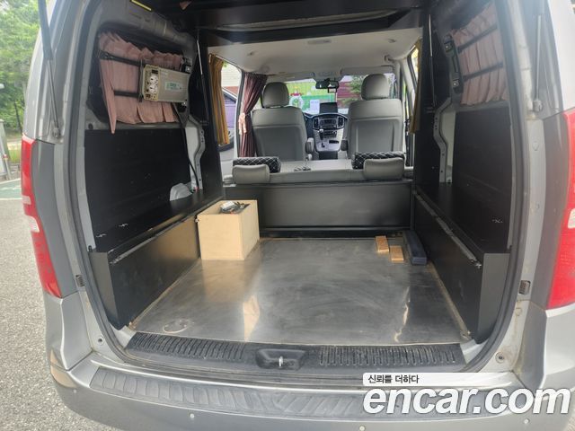 Hyundai Starex 2018 — photo 12