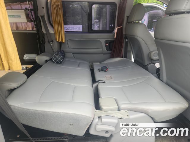 Hyundai Starex 2018 — photo 18