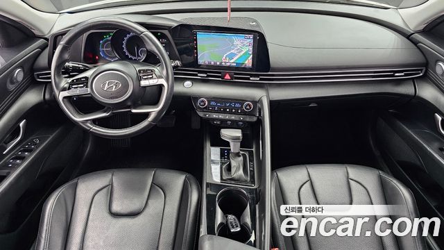 Hyundai AVANTE 2023 — photo 10