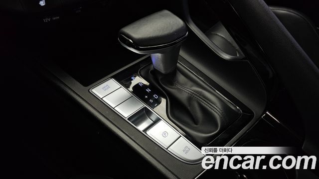 Hyundai AVANTE 2023 — photo 12