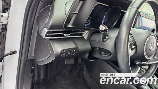 Hyundai AVANTE 2023 — photo 23