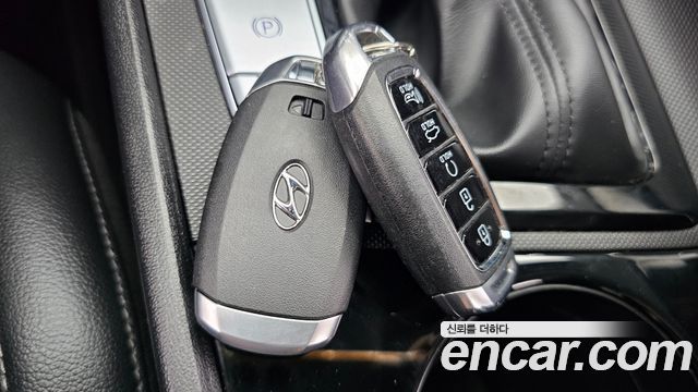 Hyundai AVANTE 2023 — photo 25