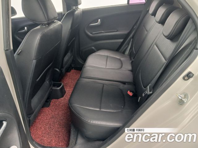 Kia morning 2015 — photo 17