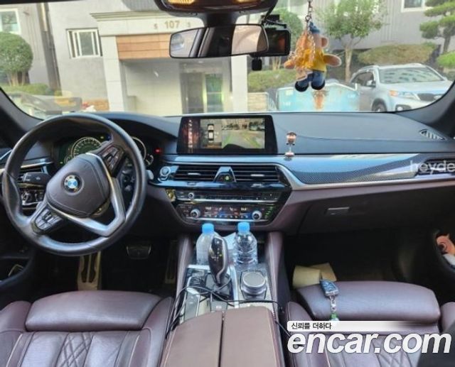 BMW 5-Series 2017 — photo 5