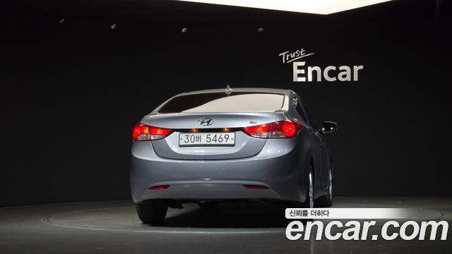 Hyundai AVANTE 2013 — photo 4