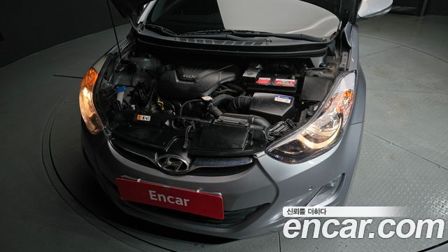 Hyundai AVANTE 2013 — photo 6