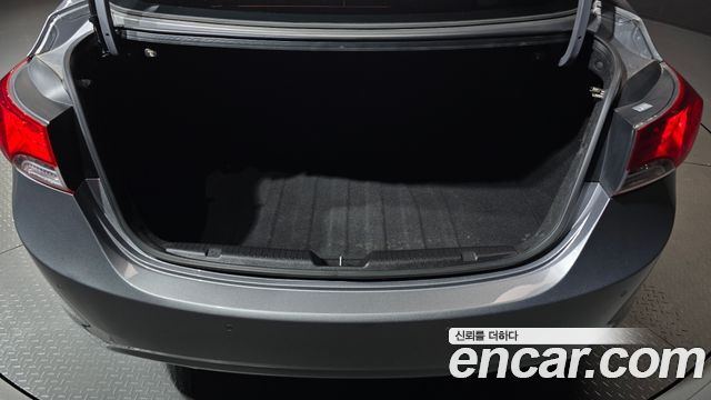 Hyundai AVANTE 2013 — photo 20