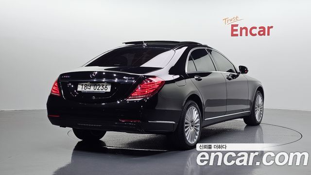 Mercedes-Benz S-Class 2017 — photo 2