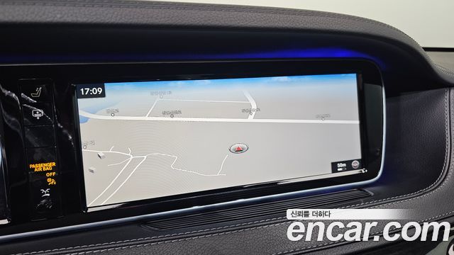 Mercedes-Benz S-Class 2017 — photo 14