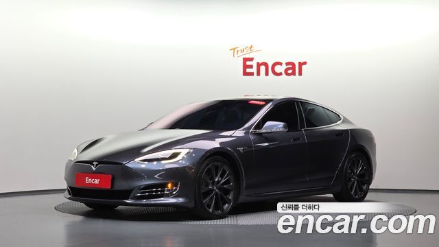 Tesla Model S 2020 — photo 36