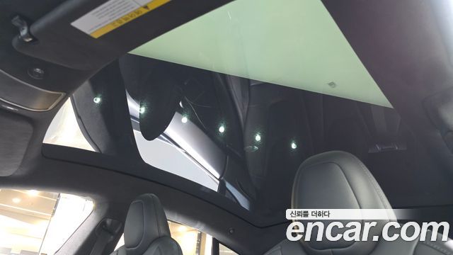 Tesla Model S 2020 — photo 25