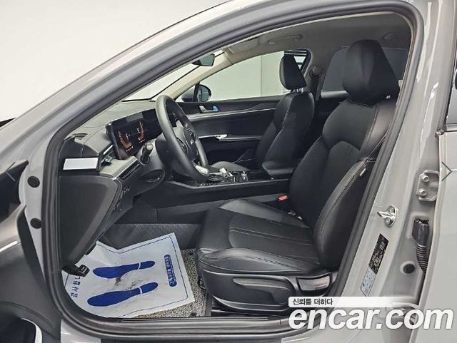 Kia K5 2024 — photo 11