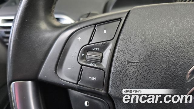 Citroën / DS C4 Picasso 2015 — photo 17