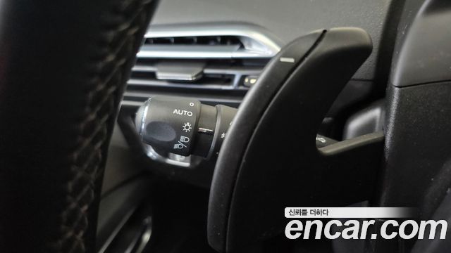 Citroën / DS C4 Picasso 2015 — photo 18