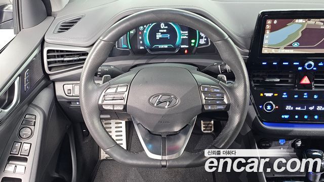 Hyundai Ioniq 2020 — photo 22