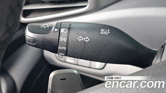 Hyundai Ioniq 2020 — photo 29