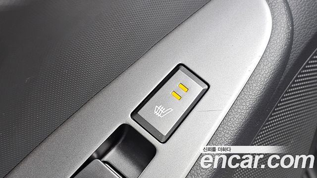 Hyundai Ioniq 2020 — photo 32