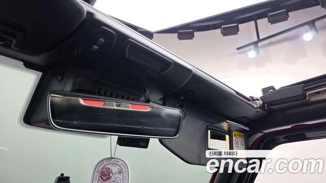 Jeep Wrangler 2019 — photo 18