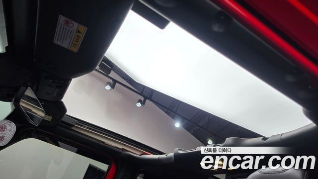 Jeep Wrangler 2019 — photo 19