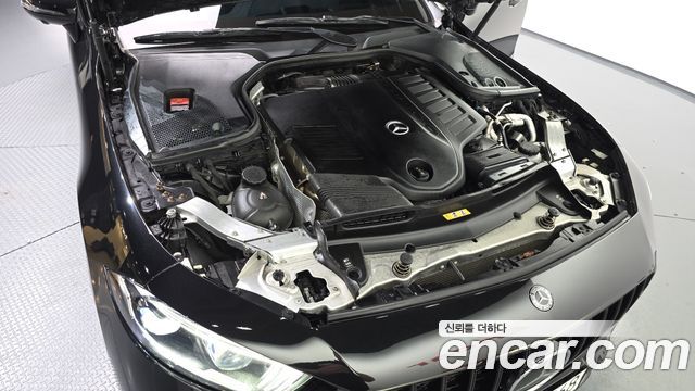 Mercedes-Benz CLS-Class 2020 — photo 6