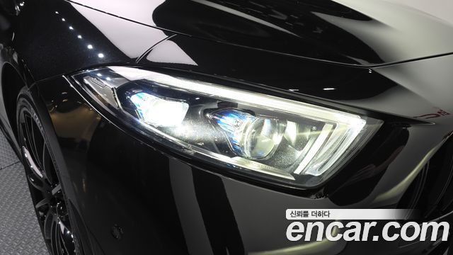 Mercedes-Benz CLS-Class 2020 — photo 8