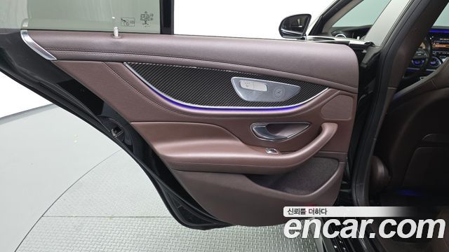Mercedes-Benz CLS-Class 2020 — photo 15