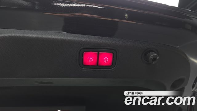 Mercedes-Benz CLS-Class 2020 — photo 32