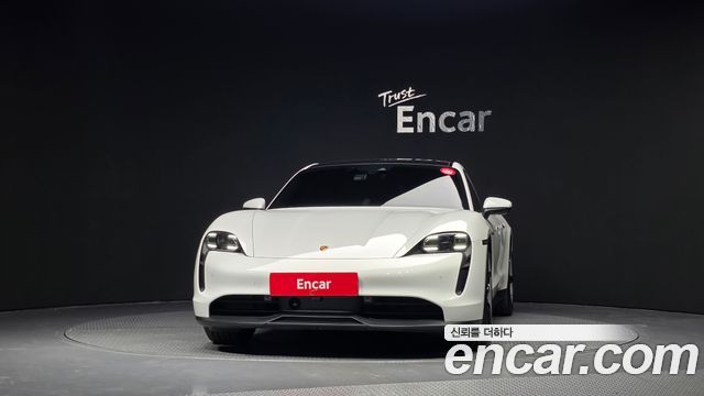 Porsche Taycan 2024 — photo 3