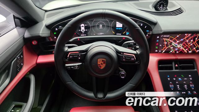 Porsche Taycan 2024 — photo 19