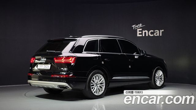 Audi Q7 2016 — photo 2