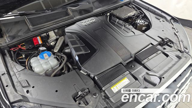 Audi Q7 2016 — photo 6