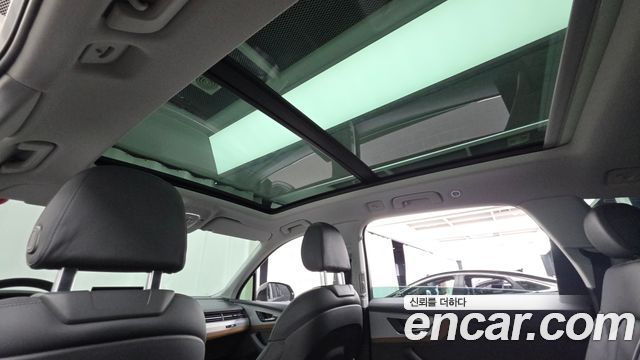 Audi Q7 2016 — photo 18