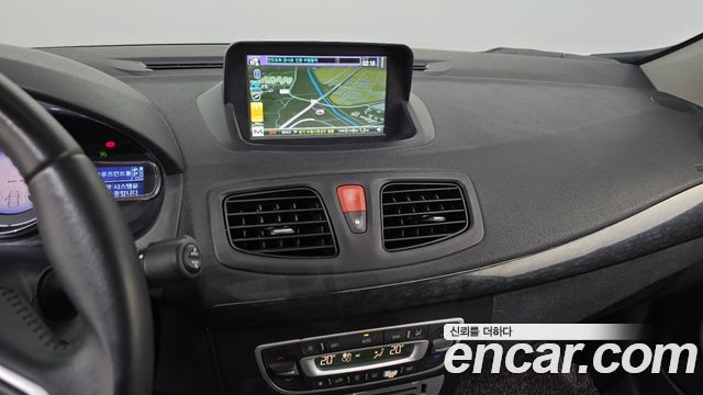 Renault Korea SM3 2015 — photo 12
